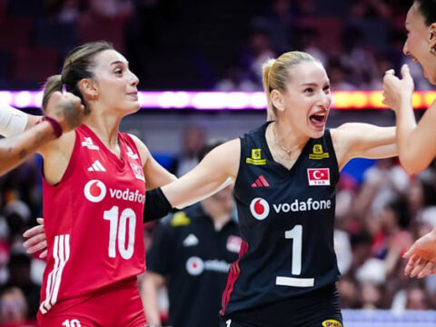 Canli filenin sultanlari japonya ile karsilasiyor JnizJVYv